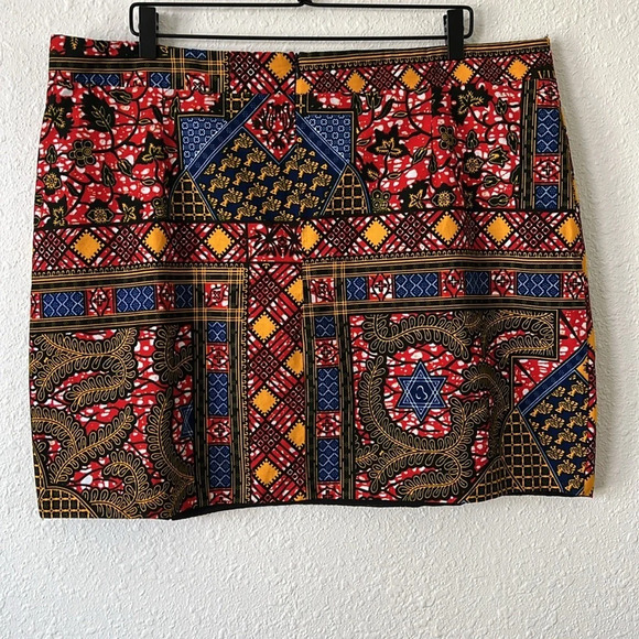 Grass Fields Printed Mini Skirt Size 20 - Picture 3 of 7